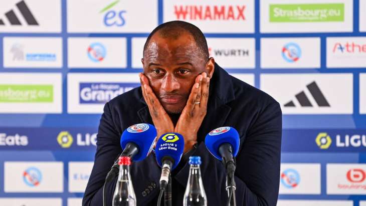 Patrick Vieira, dépité en conférence de presse